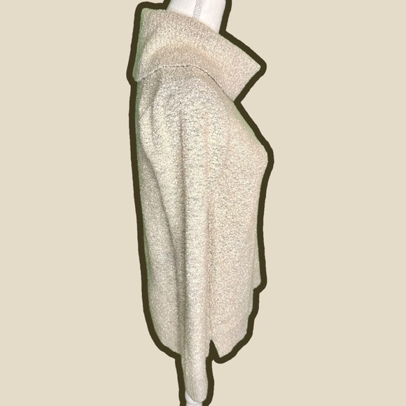 Calvin Klein Cream / Tan Fuzzy Marled Foldover Turtleneck Sweater Size Small - Picture 5 of 10